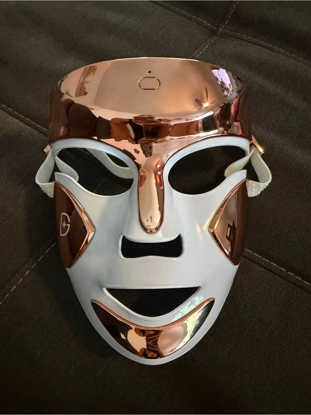 LED Light Therapy Facial Mask — White with Gold Accents